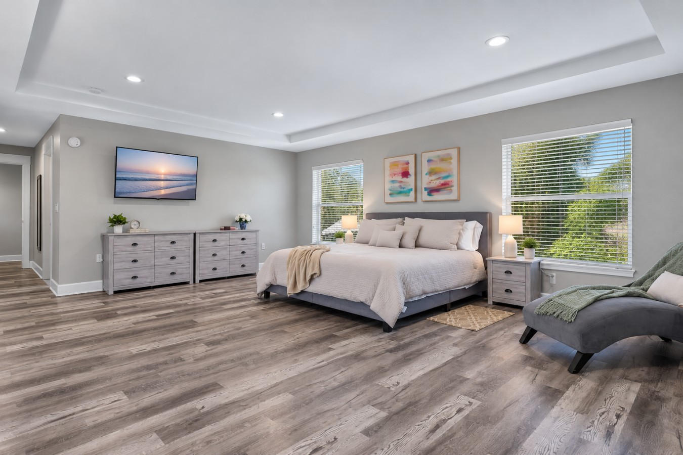 Suite II — King Ensuite